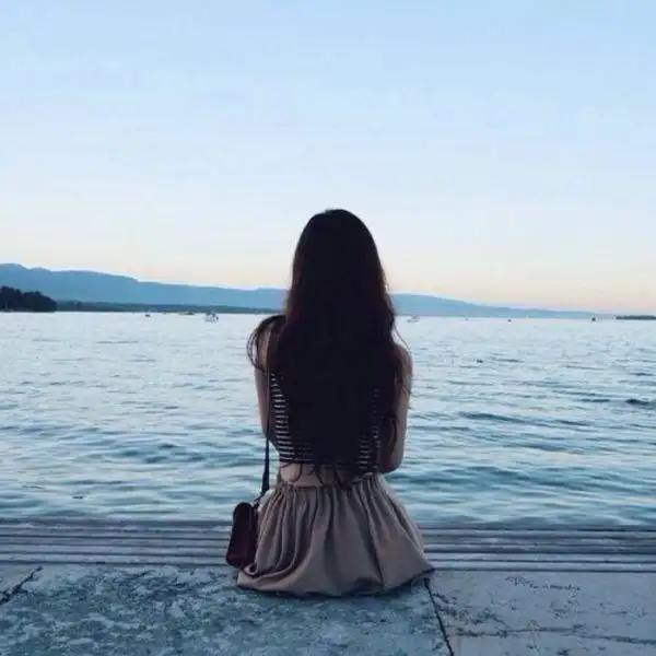 心中不知名的伤痛           只想一个人静静 ┃猜您喜欢的 ┃为您