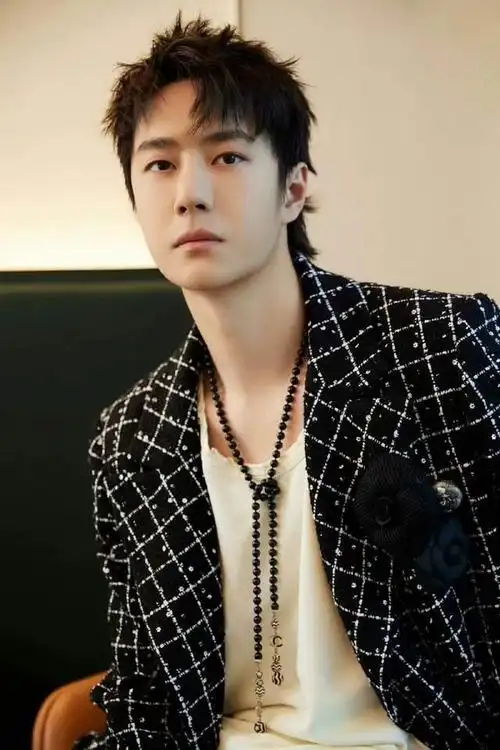 停止闹剧吧!圈内人为王一博王阳发声,别让王一博走肖战的老路