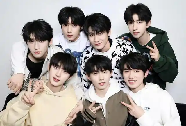 时代少年团是现在娱乐圈里新生代不容忽视的一股力量,tnt7位小炸都是