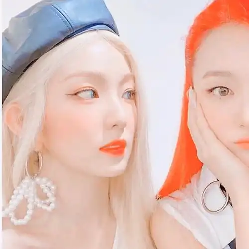 闺蜜头像裴珠泫姜涩琪赞评论更多