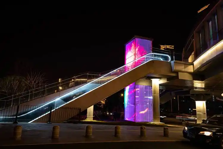 曲江新区雁翔路环形天桥夜景照明工程 荣膺2022中照奖_光影梦幻官方