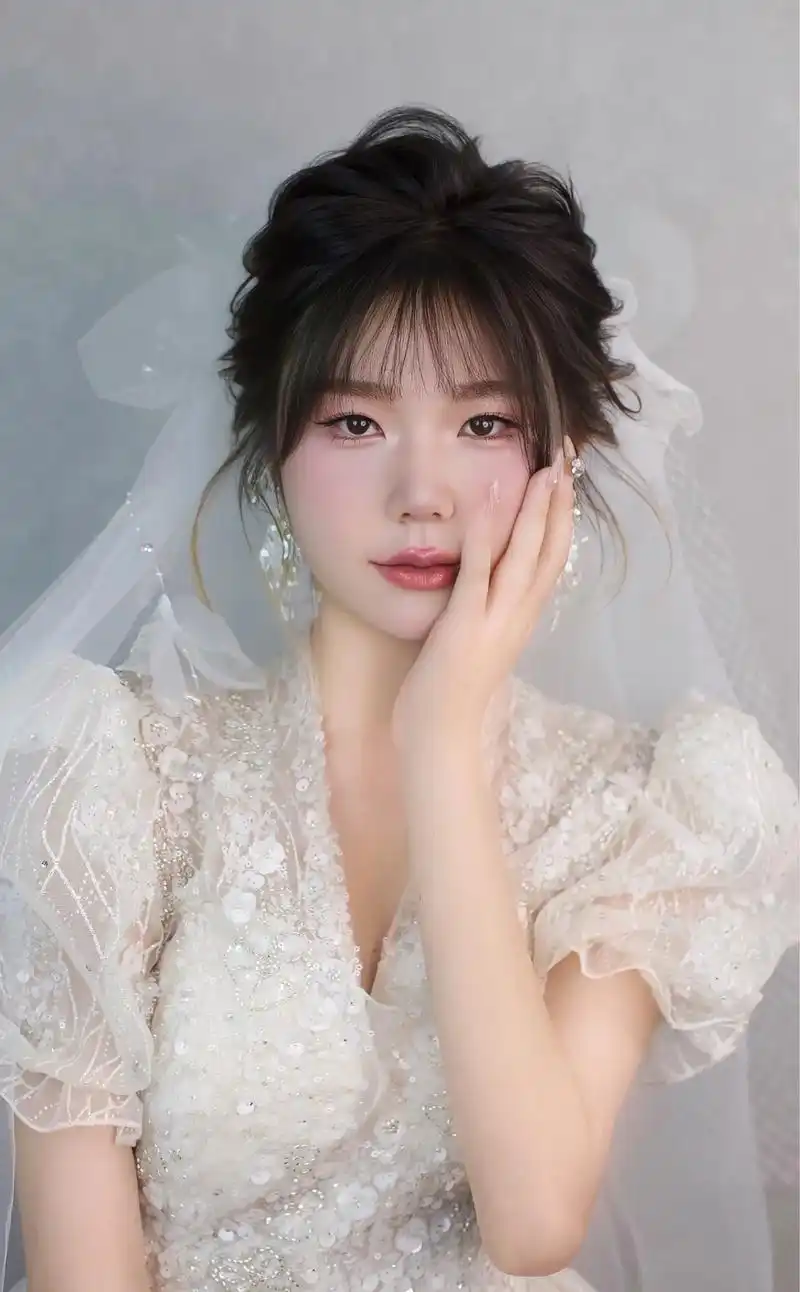 78玛雅美妆——短发新娘造型设计.