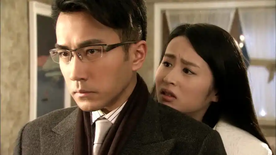 p>电视剧《千山暮雪》是根据小说家 a target="_blank" href="/item