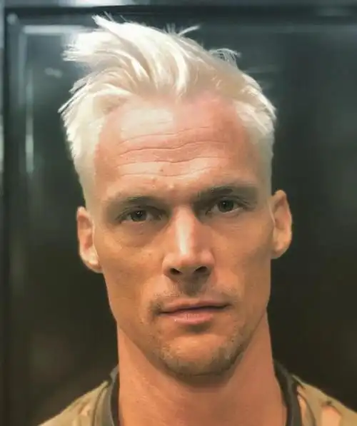 mat gordon:重塑艾滋病的希望mat gordon,从加拿大农民到世界顶级男模