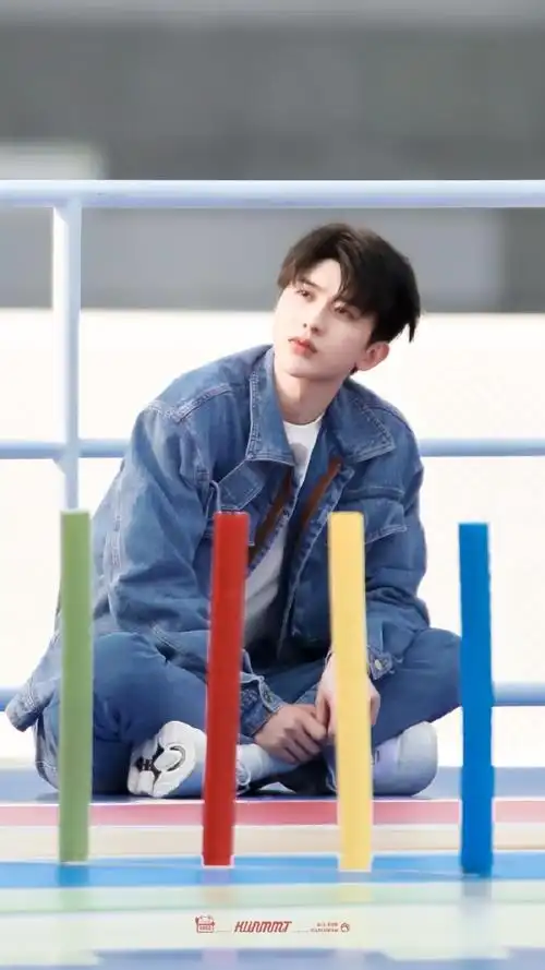 蔡徐坤牛仔套装#93#奔跑吧蔡徐坤#「2021/03/28   奔跑吧·珠骸」