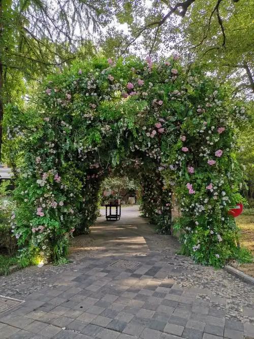 法式花园典雅浪漫