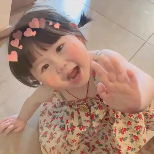 可爱死了!#萌娃头像 #阔爱炸了 #最萌小女孩 #被 - 抖音