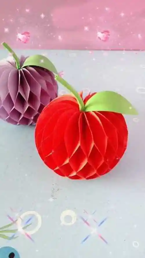 小学生手工折纸果