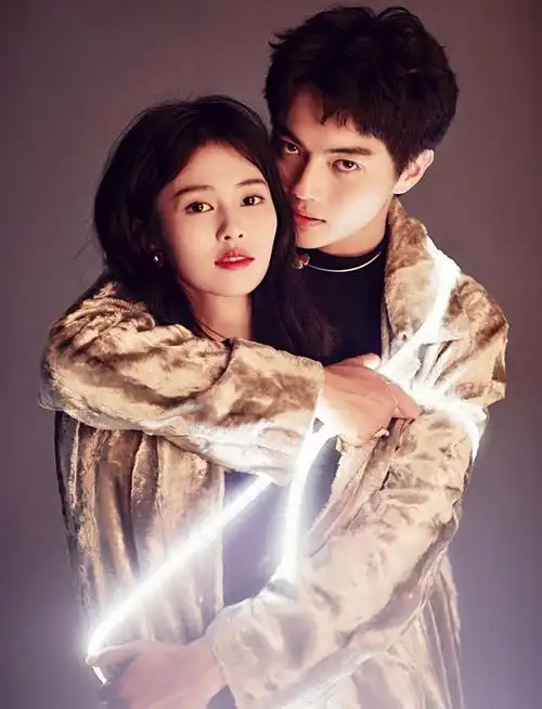 许凯白鹿情侣照动漫