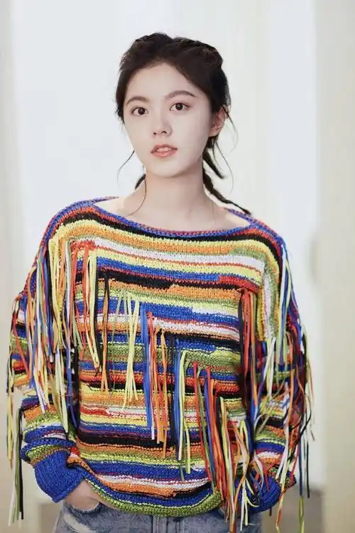 张嘉译影视中的四位"女儿":个个有才又有料,我们详细看看_表演_赵今麦