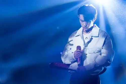 最美好の少年┊┊┊°.┈…易烊千玺…┈.