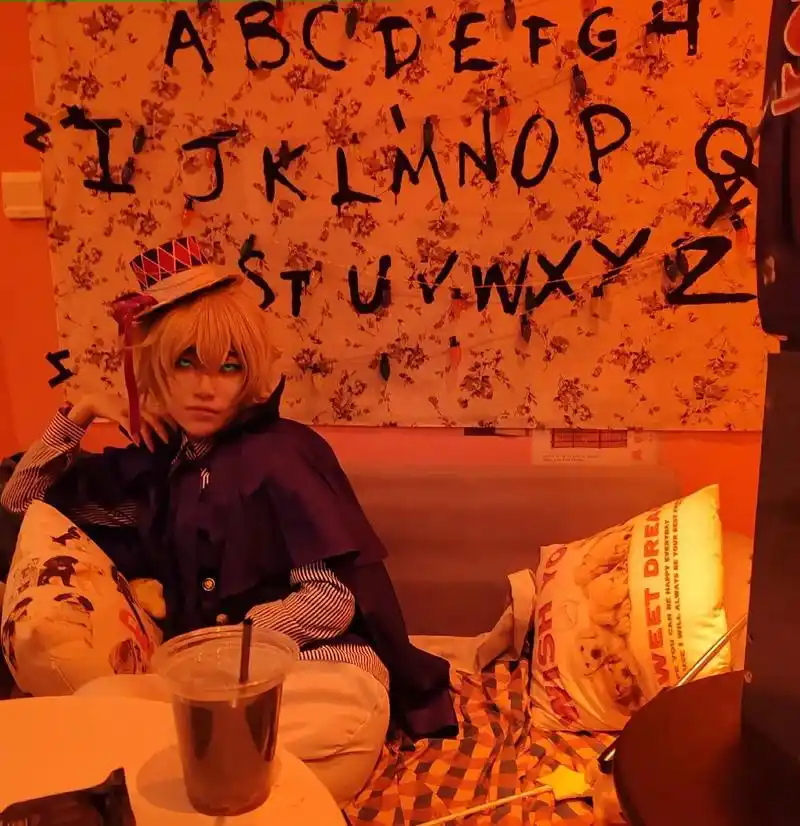 "happy halloween!" 是《#黑塔利亚 》中 - 抖音