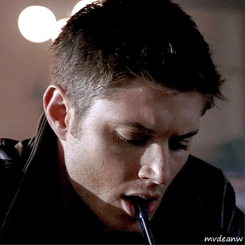 影人赏图#jensenackles超话  回顾一组spn镜头中的dean怼脸拍  (mv