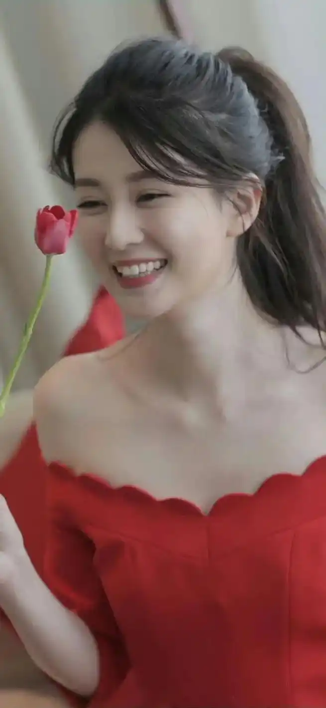 乔欣高清照片.这么清纯的乔妹爱了吗?#乔妹 #甜美女孩 # - 抖音