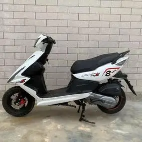 新款鬼火踏板摩托车125cc爆改白幽灵男女通用款燃油代步助力