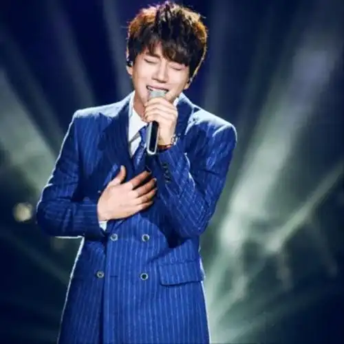 韩式烟嗓  治愈男歌手黄致列