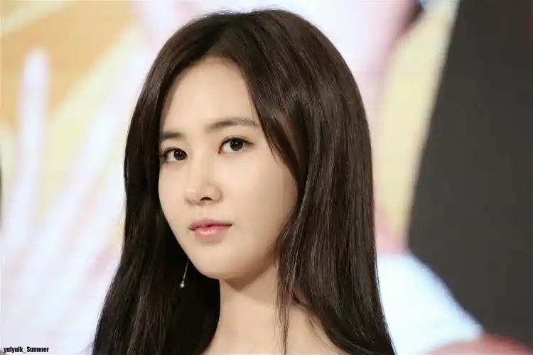 权俞利,cr:logo - 堆糖,美图壁纸兴趣社区