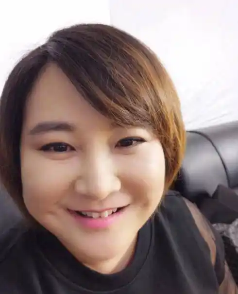 原创贾玲我年轻时美过杨幂看到她90斤瘦照片后网友颜值巅峰