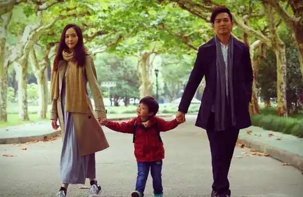 有种"整容"叫唐嫣结婚,老公罗晋变化不大,她却像换了个人