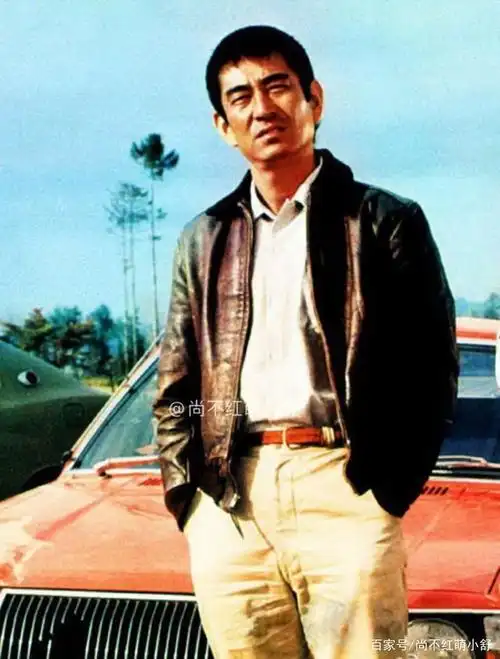 看了高仓健的经典造型才发现他的穿搭至今都让人争相效仿