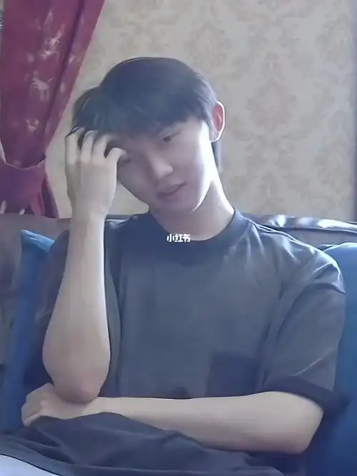 马嘉祺又来给我下蛊了