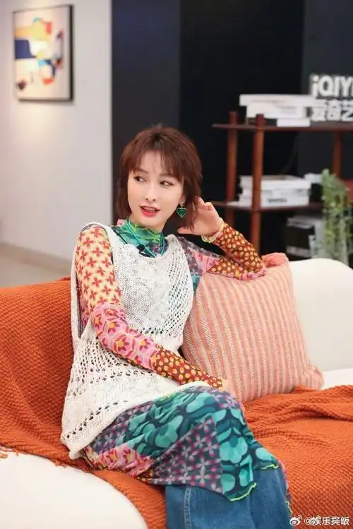 吴昕说看张踩铃一家像看幽默短剧#张踩铃教老公谁买菜谁有钱,你知道