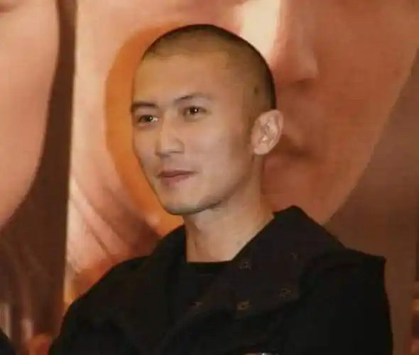 检验颜值看光头,胡歌痞气徐海乔诡异,朱亚文荷尔蒙爆棚