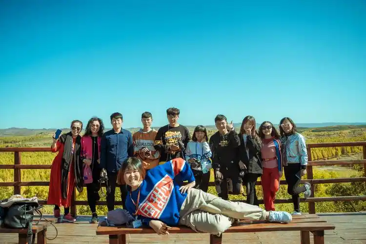 哈哈哈 最后的梦姐合照的摆拍姿势霸气侧漏!