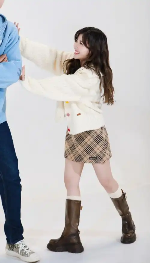 赖美云王梓豪身高差36cm