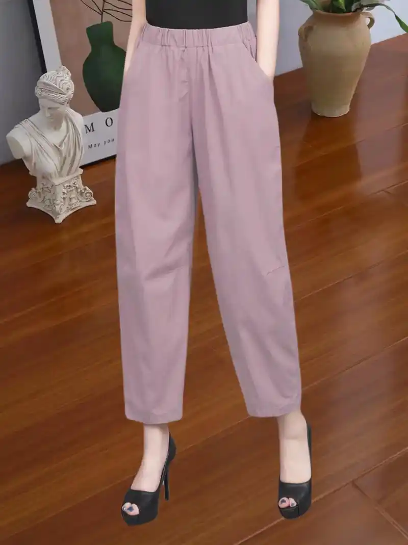 女士们,新款哈伦裤太好看啦!这款面料轻薄透气,宽松的设计,包容性好