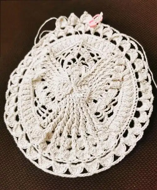 让作品能更完美一些#手工钩织  #日常生活里的快乐瞬间  #手工钩针