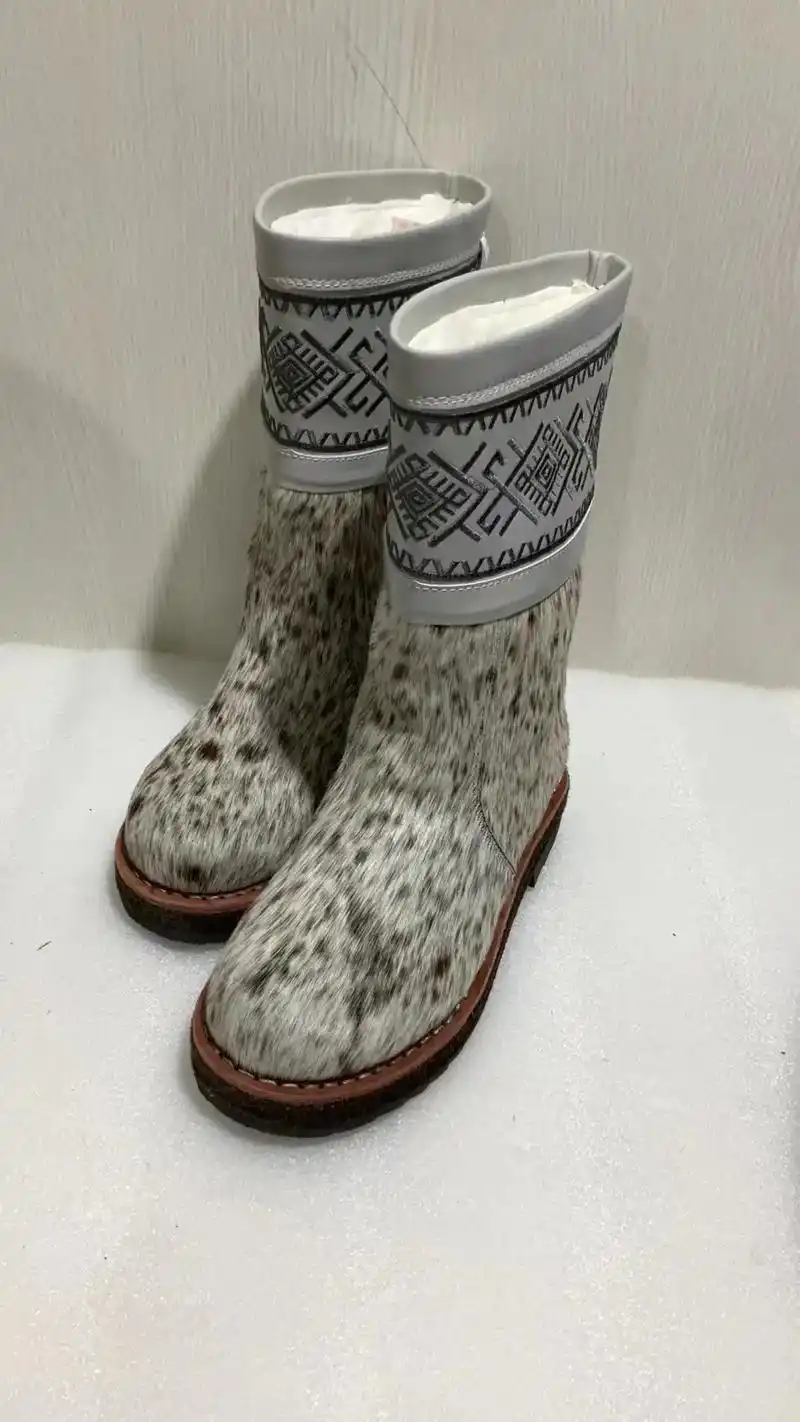 精品蒙古靴子 - 抖音