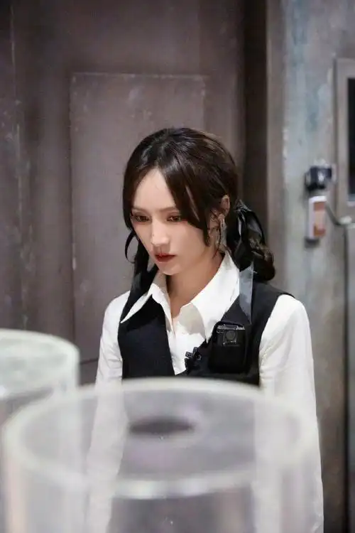 【#密室大逃脱ip对撞季#《陶寨风云(下)》@m孟佳j高清剧照】解密,体力