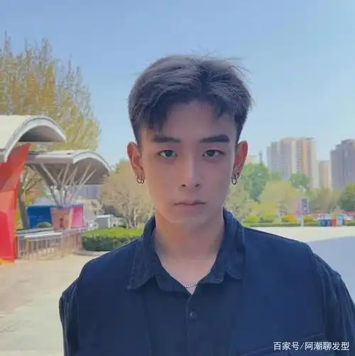 男生在夏季换发型,一定要尝试一下这几款清爽短发,是真的帅!