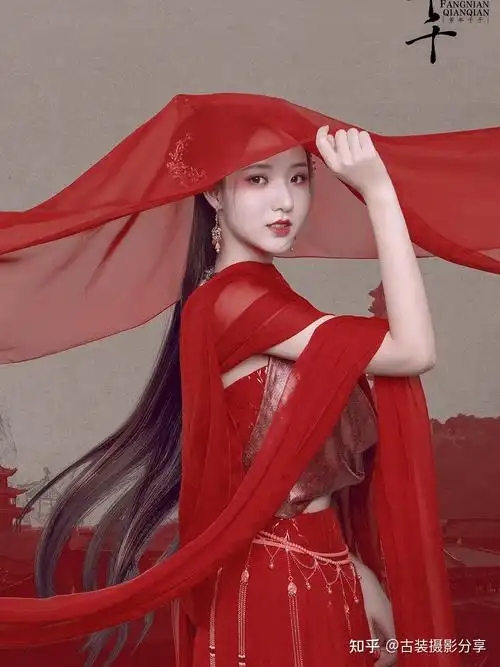 盘子女人坊盛夏古装主题元气满满的红衣少女