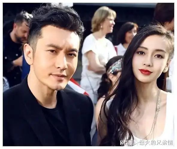 杨颖,被网红撕下了最后的"遮羞布"|模特|陈伟霆|李菲儿|娱乐圈|真人秀