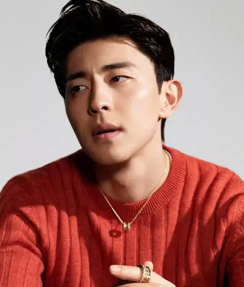 时尚帅哥邓伦英伦风运动杂志大片