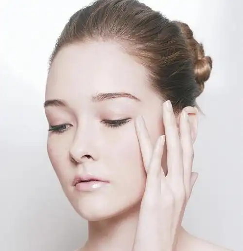 夏季美白皮肤小技巧 让你在夏季做个闪亮的女人