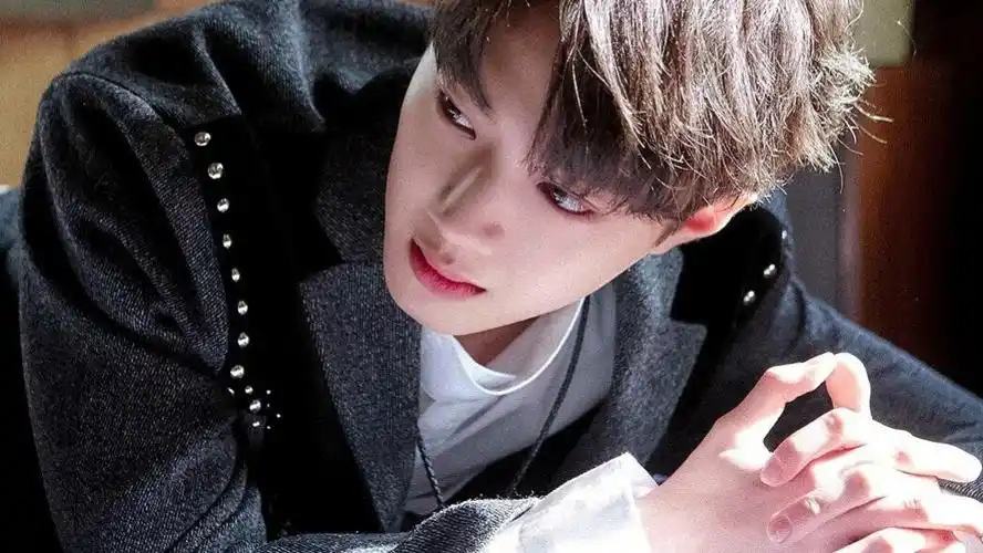 赖冠霖橙光图剧情图 场景图 橙光人物图… - 堆糖,美图壁纸兴趣社区