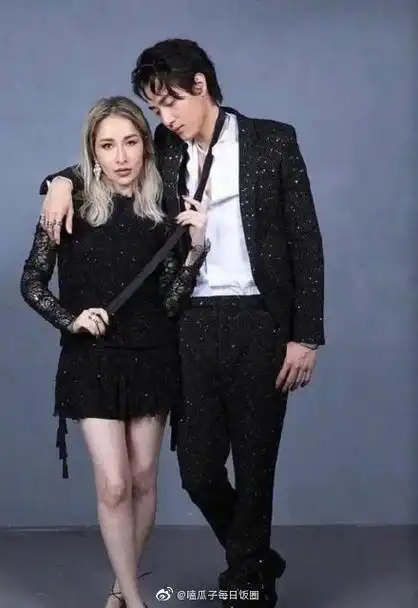 台媒称萧亚轩黄皓复合#萧亚轩黄皓复合了,复合是因为 分手期间 黄皓