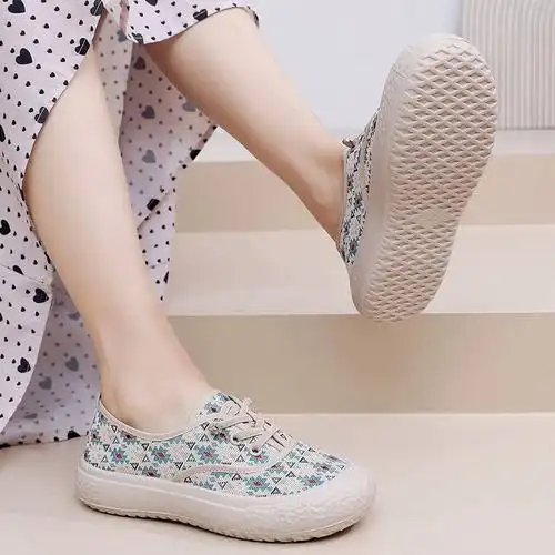 女鞋春秋新款老北京布鞋透气休闲厚底帆布鞋平底防滑一脚蹬渔夫鞋