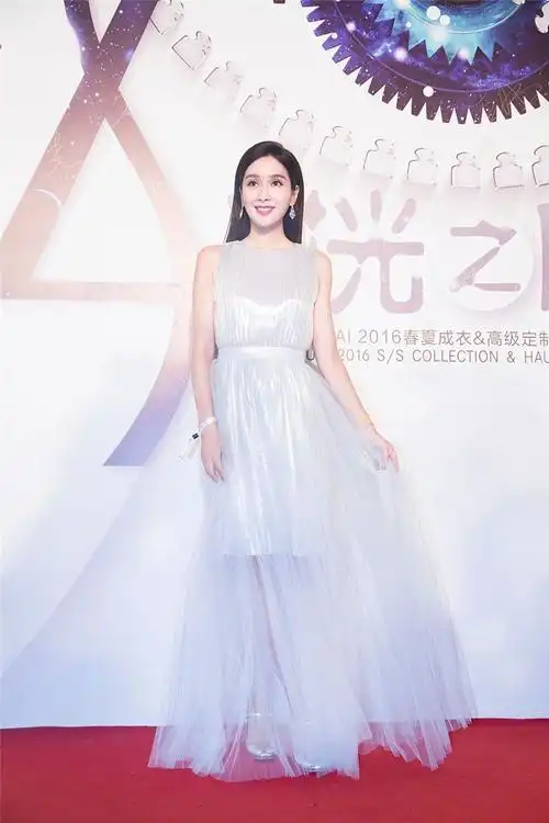 杨恭如