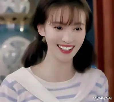 原来金晨12年前长这样天庭饱满地阁方圆差别好大判若两人