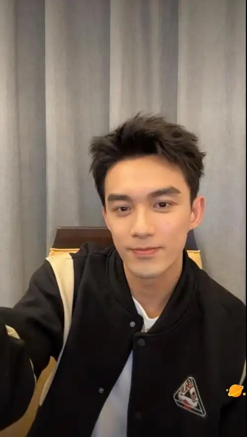 直播看到最后看到吴磊的眼睛突然有点泪目