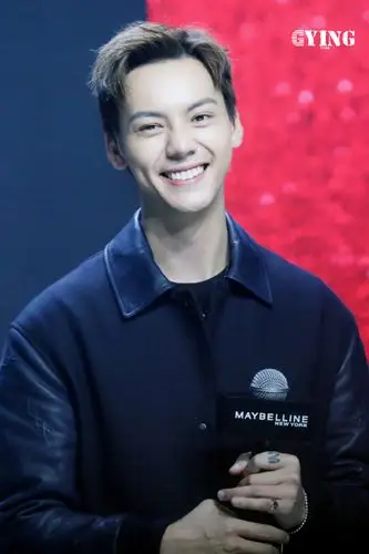 [陈伟霆][分享]190121 让陈伟霆用微笑为你带来冬日的温暖