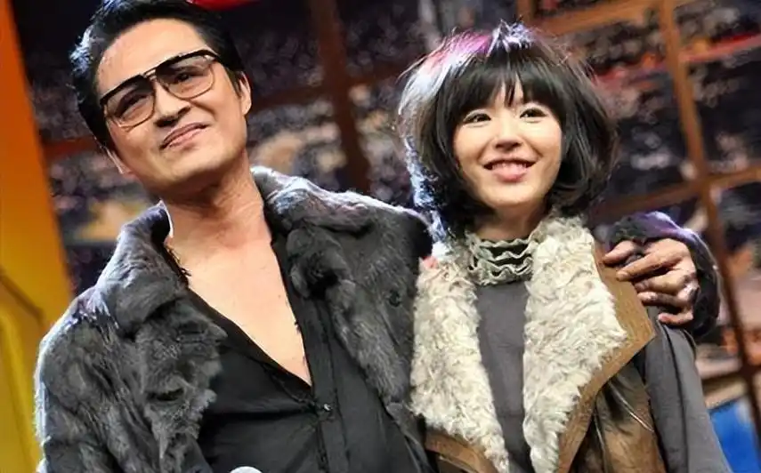 马景涛吴佳妮为儿子庆生,幸福和睦打动人心 马景涛和前妻吴佳妮为儿子