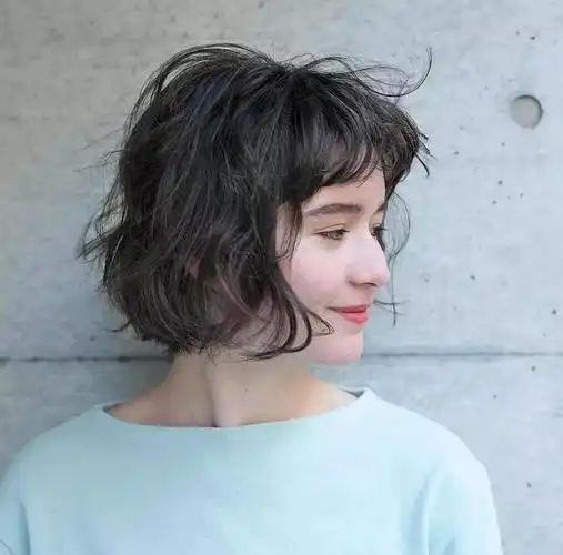 中短发微卷