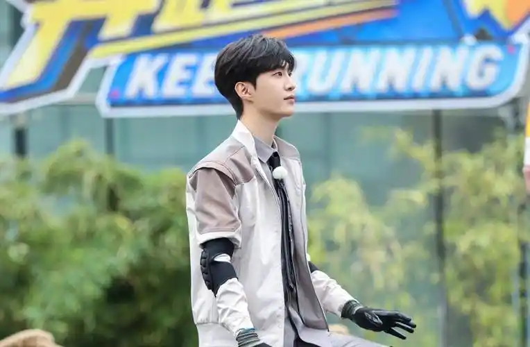 姚译添,你"骗"嘉宾就算了,但是"骗"观众,我不允许!