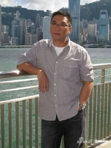 关锦鹏忆故友梅艳芳:似从未离去