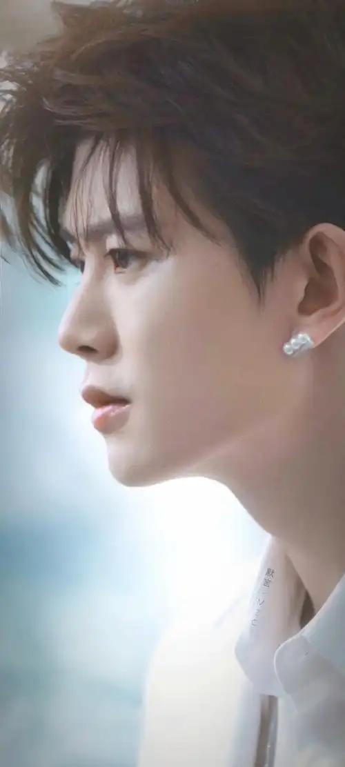 晚安,梦中任@任嘉伦allen  任嘉伦|卡大头版壁纸 9p  #任嘉伦#rjl